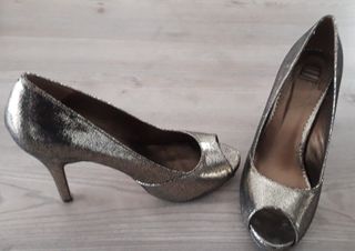 ZAPATOS DORADO DE FIESTA