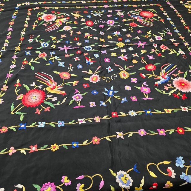 Manton antiguo 800 grm peso