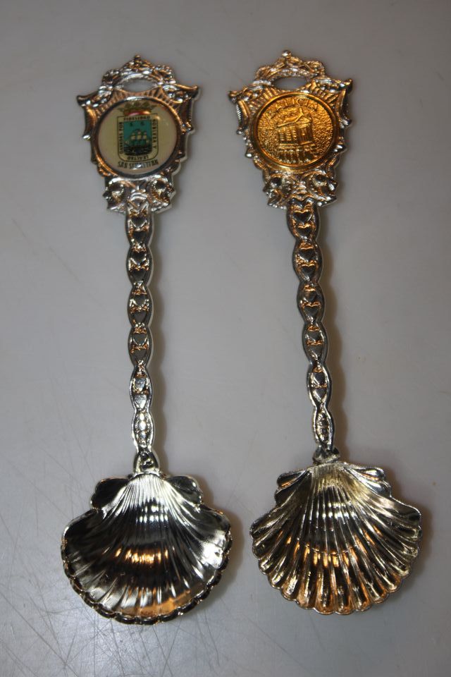 LOTE 2 CUCHARILLAS RECUERDO AÑOS 90