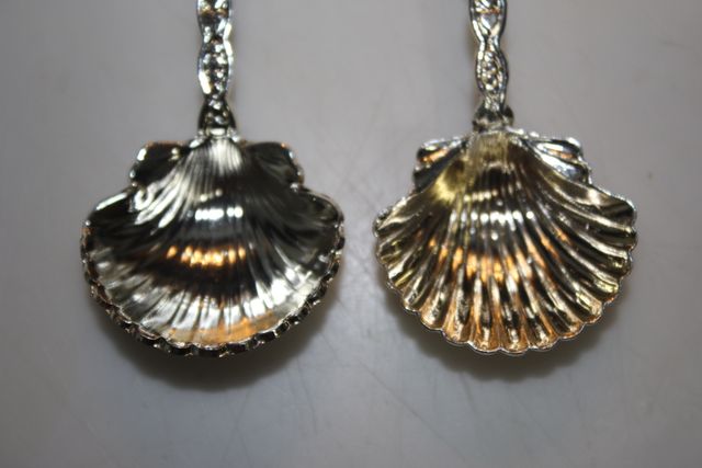 LOTE 2 CUCHARILLAS RECUERDO AÑOS 90