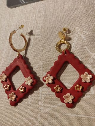 Pendientes hechos a mano