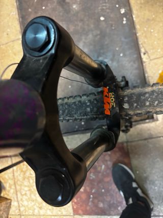 Rock shox domanin 302 180cm