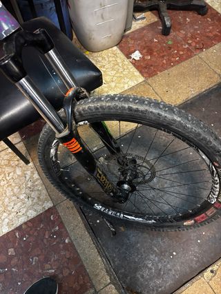 Rock shox domanin 302 180cm