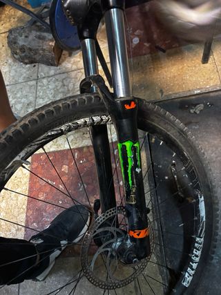Rock shox domanin 302 180cm