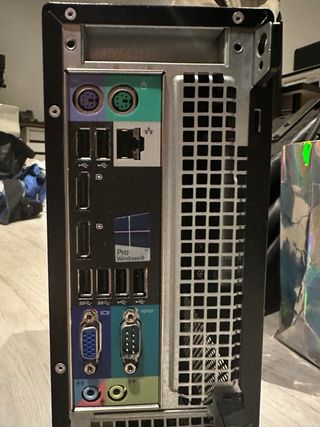 CPU e schermo da 16»