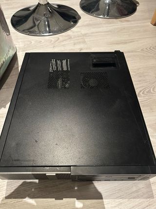 CPU e schermo da 16»