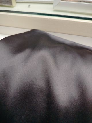 Falda satinada negra Zara