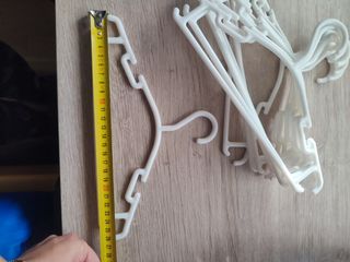 Pack 10 perchas blancas niñ@s