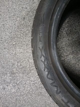 Neumatico Dunlop 225 45z r17