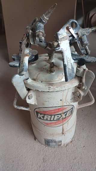 Tanque de cola con 2 pistolas