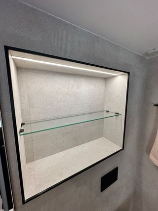 PUERTA + MANPARAS BANO