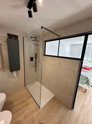 PUERTA + MANPARAS BANO