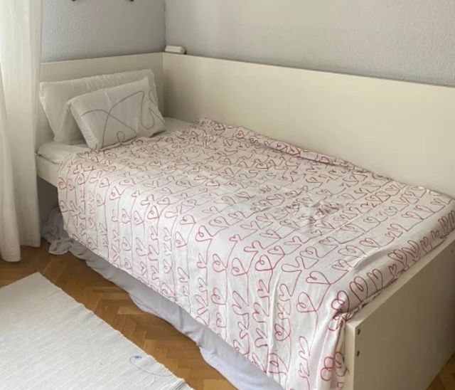 Cama ikea
