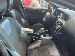 VOLVO V40 2.0 D4 R-DESIGN