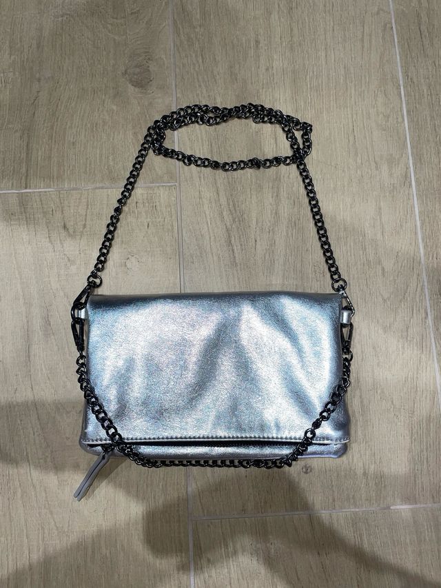 Bolso plateado Mango