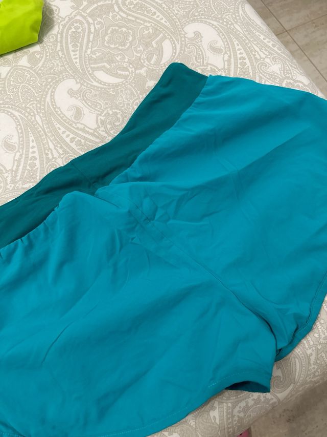 Pantalón deporte reversible Adidas (2x10€)