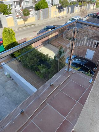 BARANDILLA DE CRISTAL