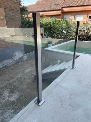 BARANDILLA DE CRISTAL