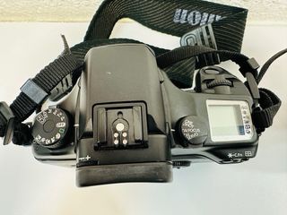 Cámara analógica Canon 33