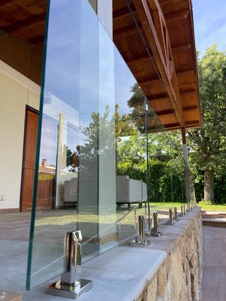 BARANDILLA DE CRISTAL