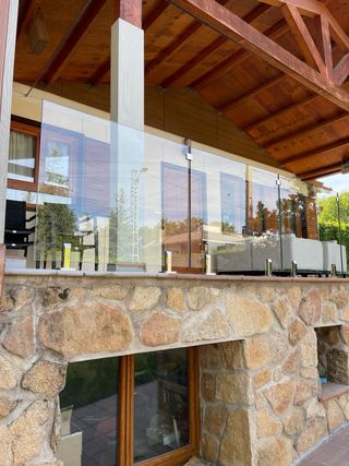 BARANDILLA DE CRISTAL