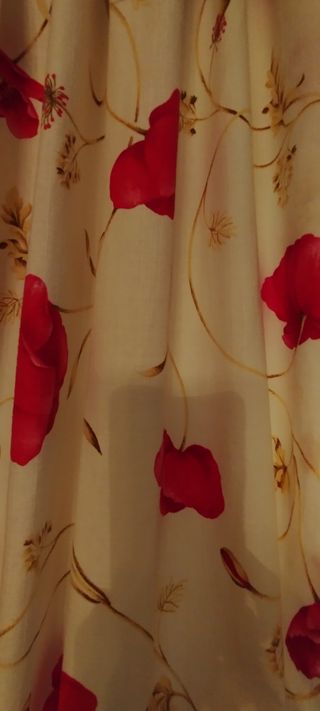 4 cortinas de amapolas