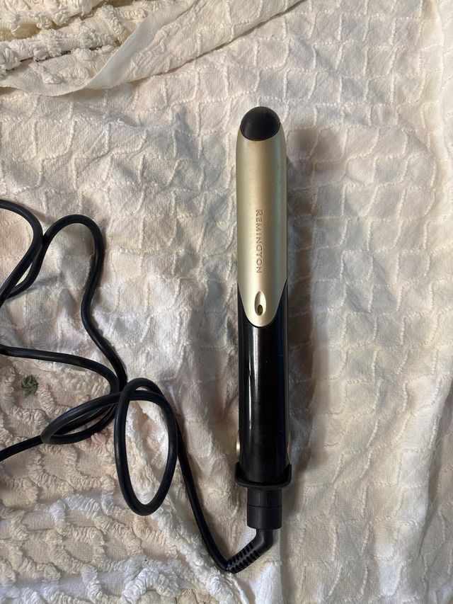 Liscia e asciuga capelli