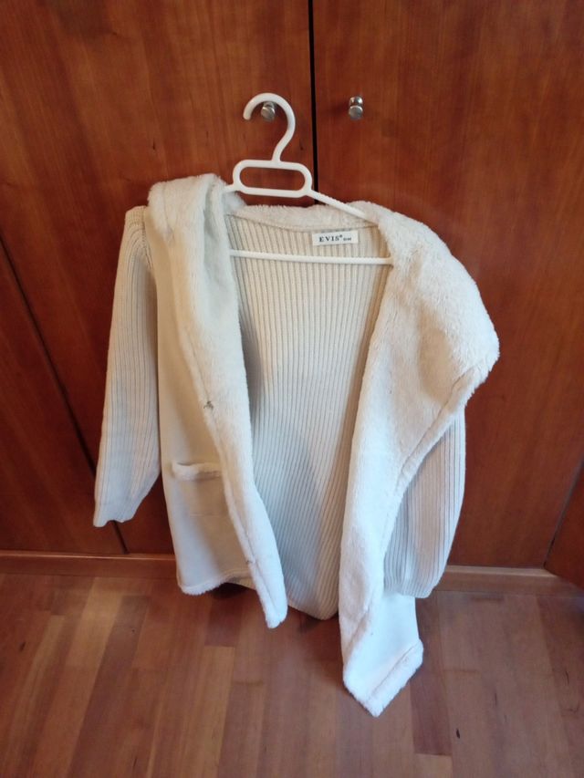 Chaqueta ideal beige