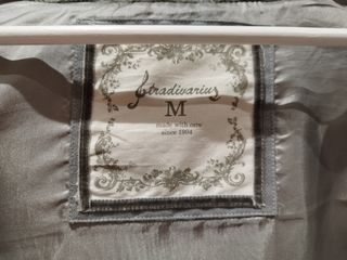 Abrigo / cazadora gris de Stradivarius 