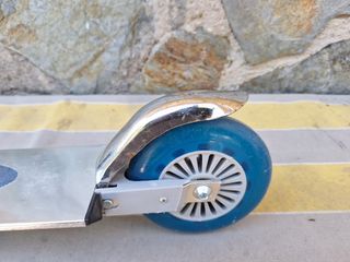 Patinete ligero de aluminio