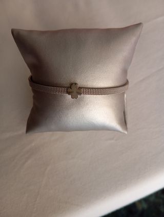 Pulsera de acero motivo trebol