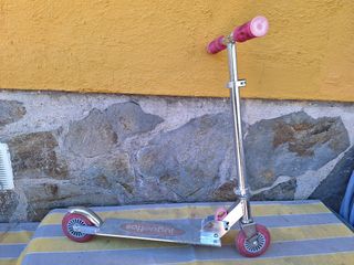 Patinete ligero de aluminio 