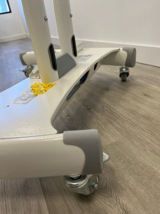 Soporte TV con ruedas