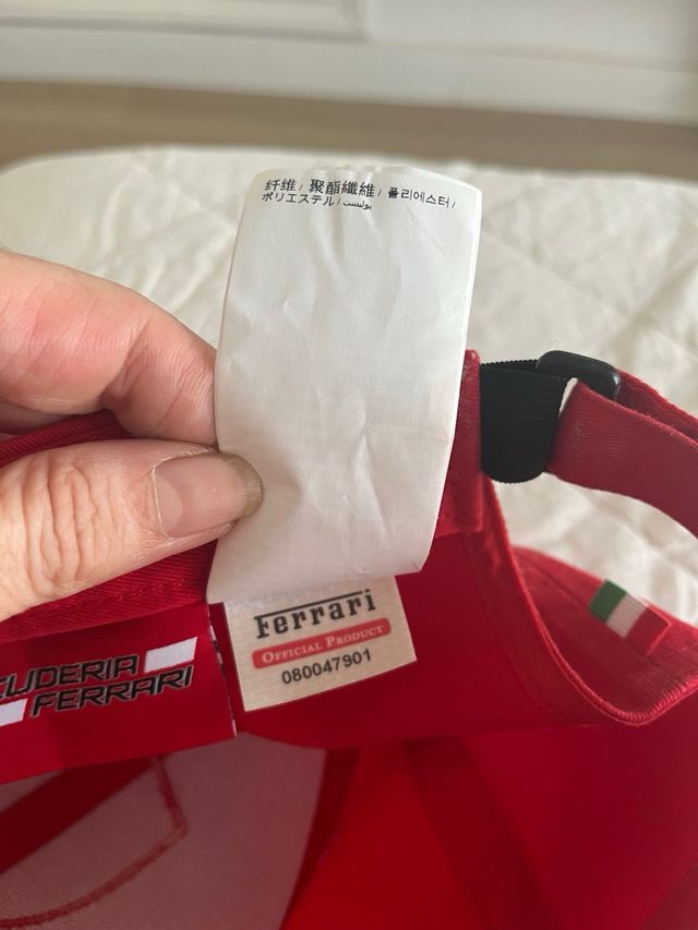 Gorra ferrari autentica