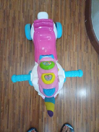 Corre pasillos unicornio