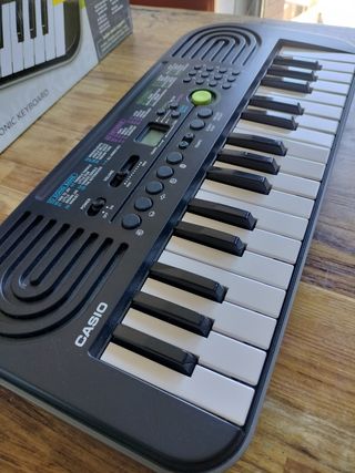 Teclado piano Casio SA-47