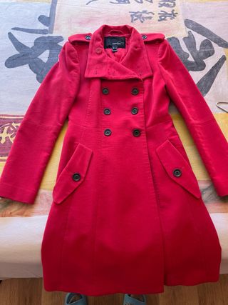 Abrigo corte militar rojo Mango