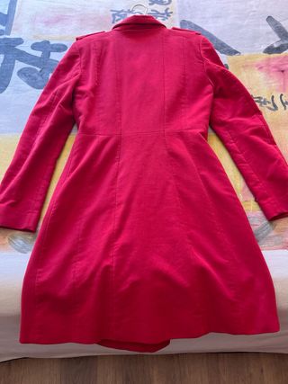 Abrigo corte militar rojo Mango