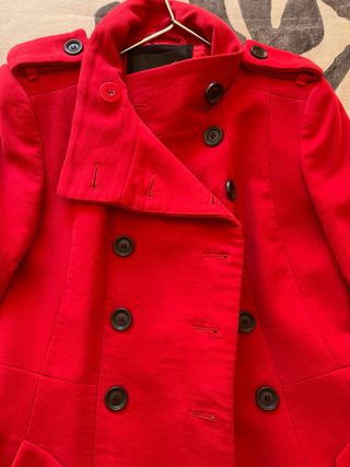 Abrigo corte militar rojo Mango
