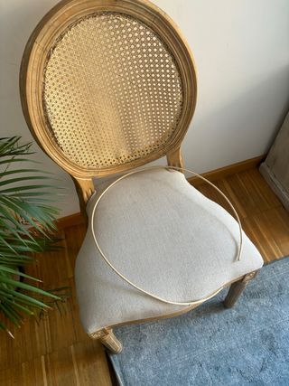 Silla estilo Luis XVI (tengo 4)
