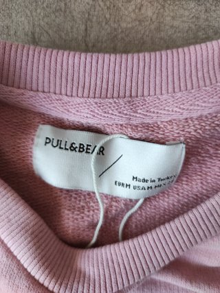 Sudadera rosa. Pull&Bear. Talla M