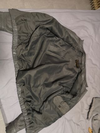 Cazadora piel color gris