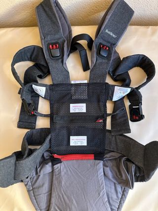 Mochila portabebes babybjorn