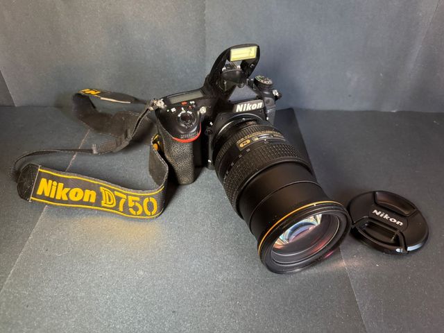 Cámara Nikon D750