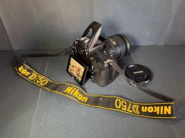 Cámara Nikon D750