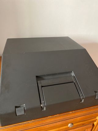 Máquina de escribir Olivetti Lettera 12