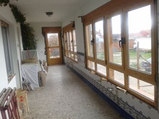 Cambio, renovación, suministro de ventanas.