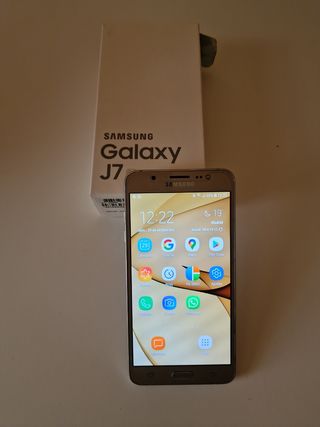 SAMSUMG GALAXY J7