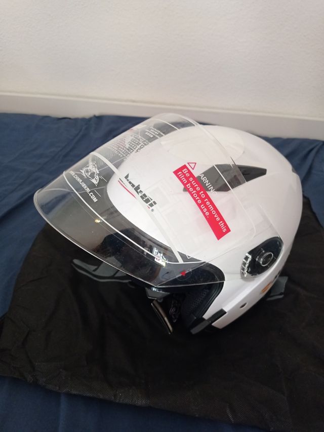 Casco moto  niño Jiekai size 57-58 NUEVO