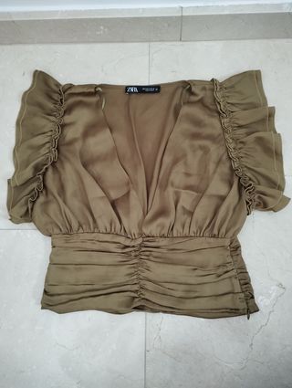 Blusa satinada 